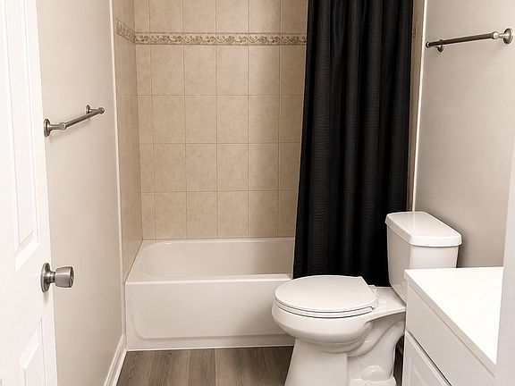 5th image of 800 N Fiske Blvd APT 301