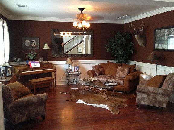 4th image of 12036 Tulare Dr