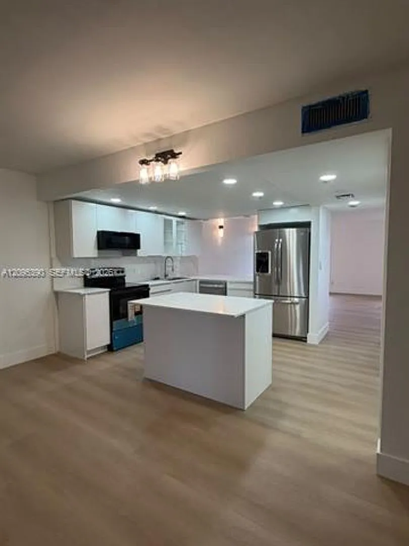 639 N University Dr th 17, Plantation, FL 33324 — Photo 4