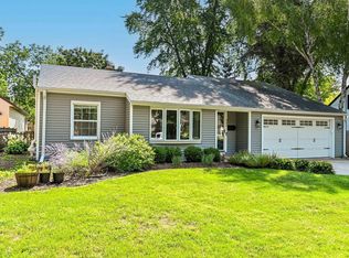 W62N352 Hanover AVENUE, Cedarburg, WI 53012