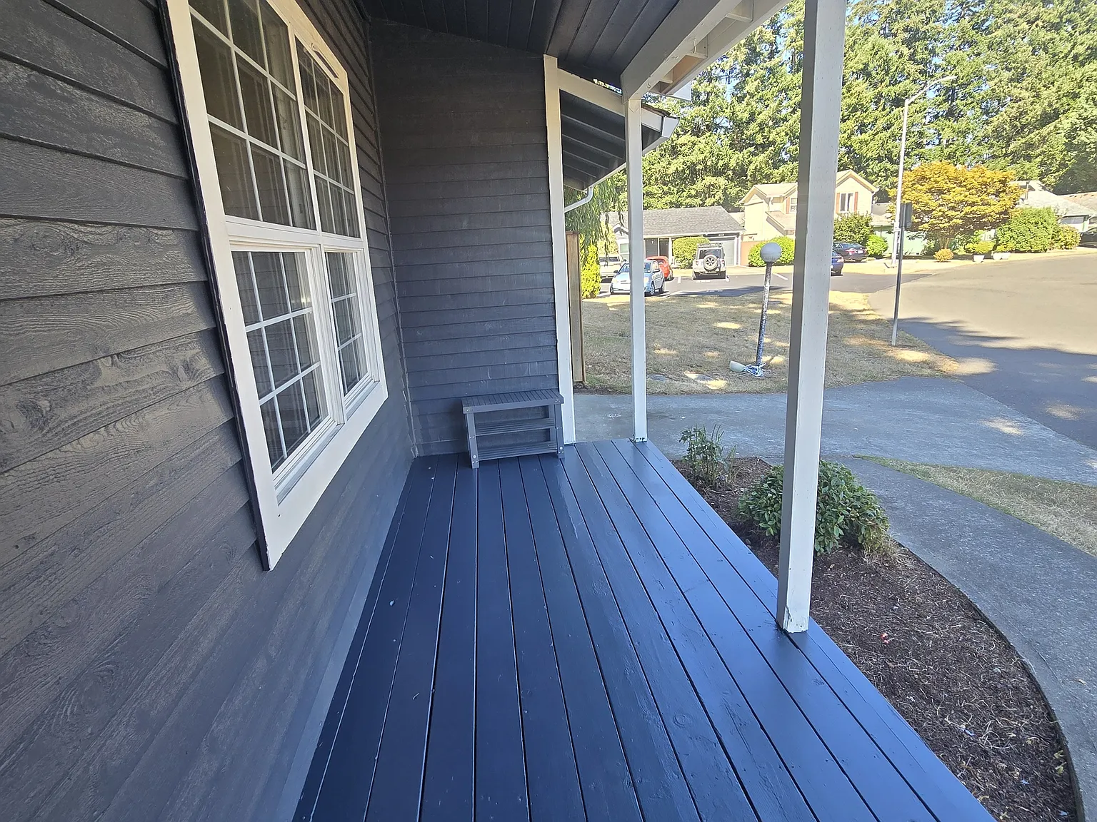581 Malibu Drive Southeast - 1 — Photo 3