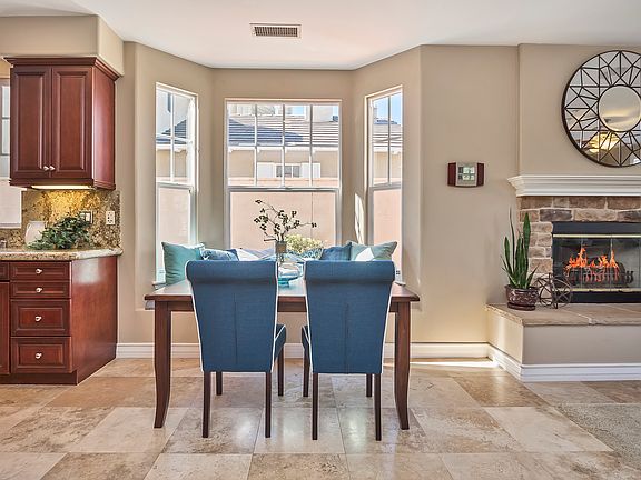 Breakfast Nook off kitchen