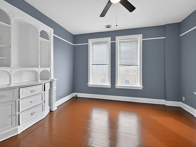 3542 W 24th St #2 — Photo 9