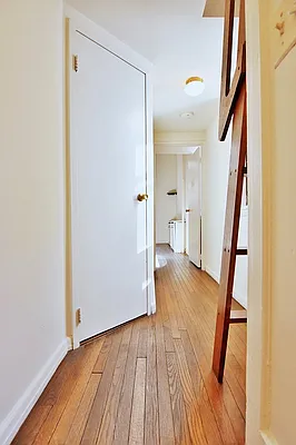 Rented by Balass Ralph, LREB | media 26