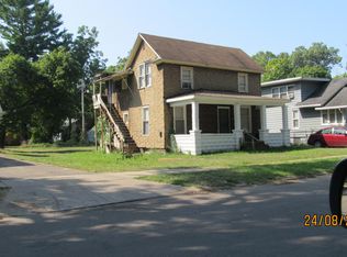 778 La Salle St, Benton Harbor, MI 49022