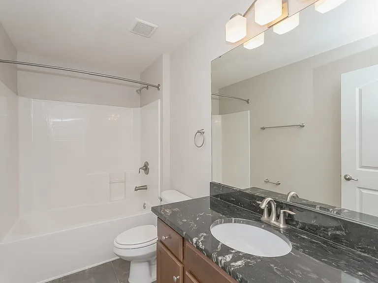 10825 Standing Stone Dr — Photo 15