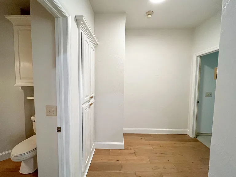 3124 Viewmont Ct — Photo 20