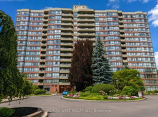 100 Observatory Ln SE #502, Richmond Hill, ON L4C1T4
