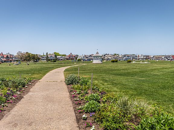 5th image of 2 Pennacook Ave #204