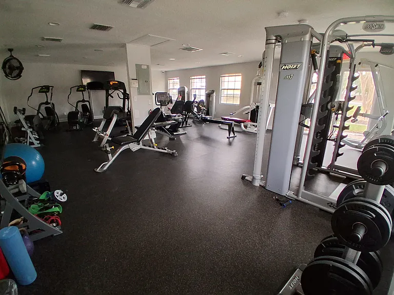 101 Pompano Dr SE #D — Photo 22