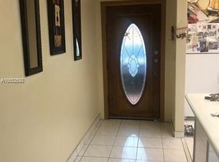 5626 SW 140th Pl, Miami, FL 33183