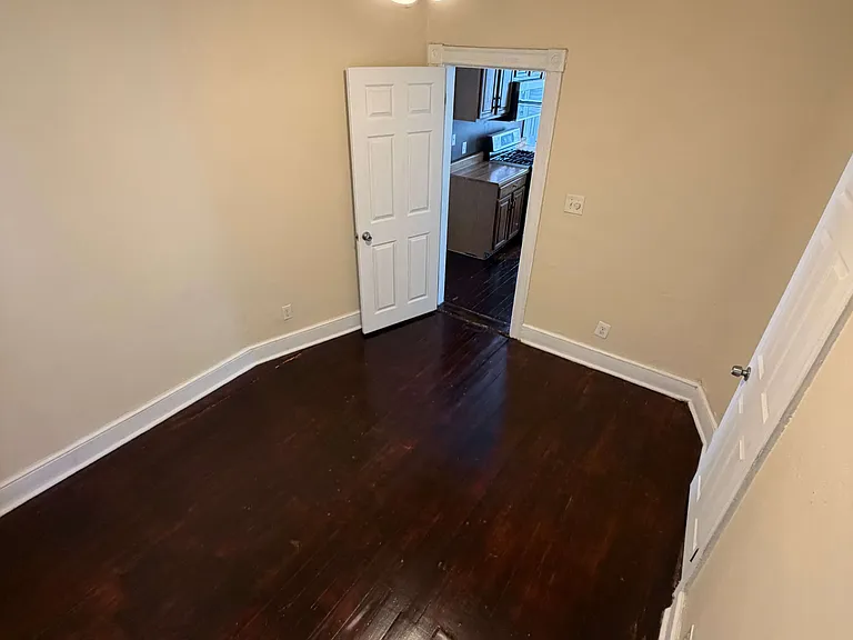 10 Fuller Ave #2 — Photo 3