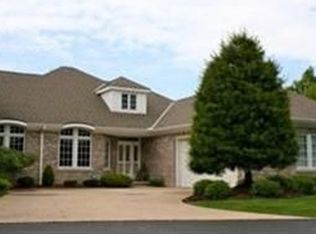 47 Mariners Cv, Vermilion, OH 44089