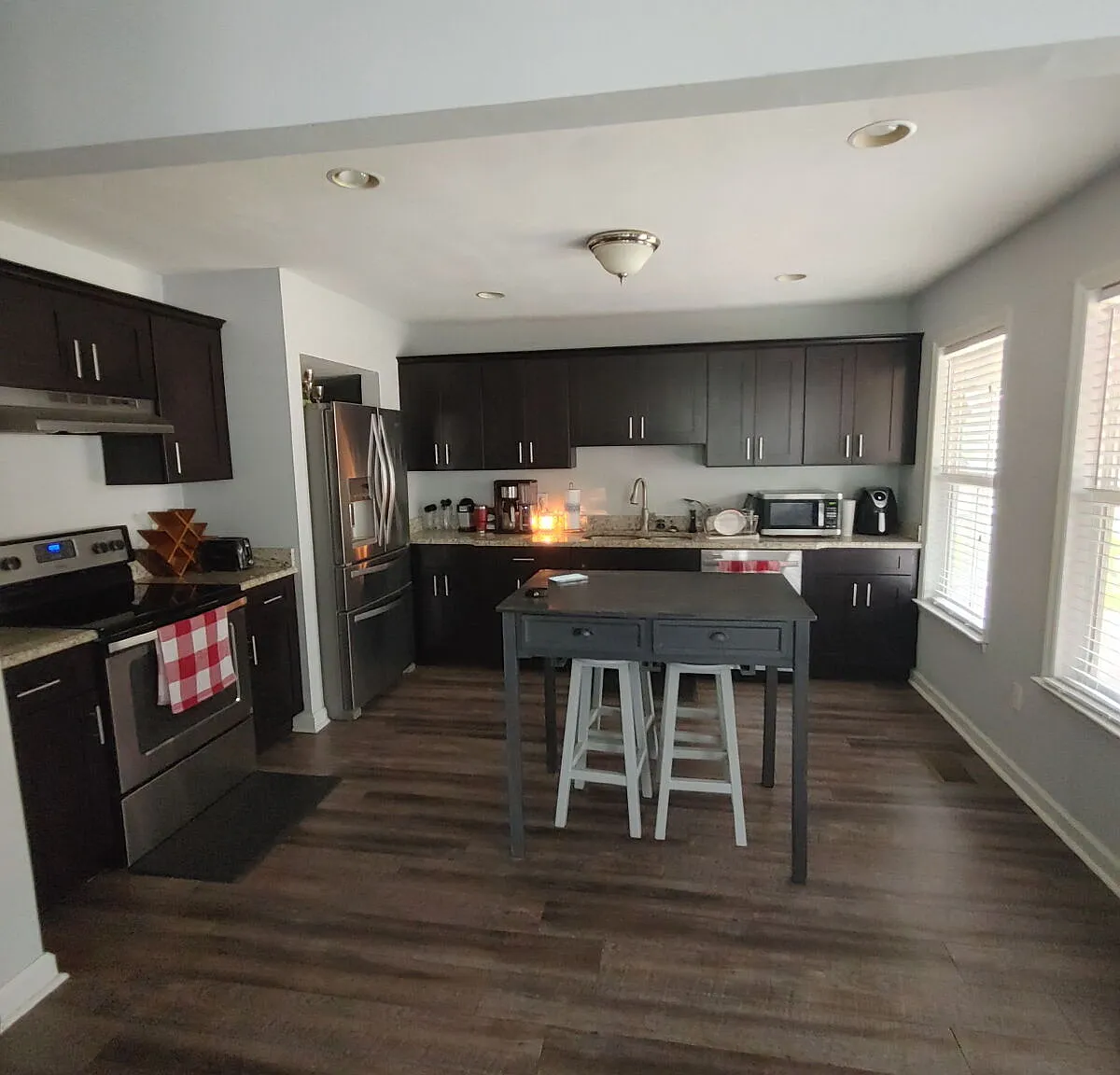 2 bed, 2.0 bath, 960 sqft, $1,600 — Photo 3