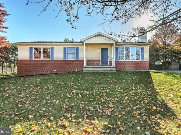 3660 Brook St, Greencastle, PA 17225