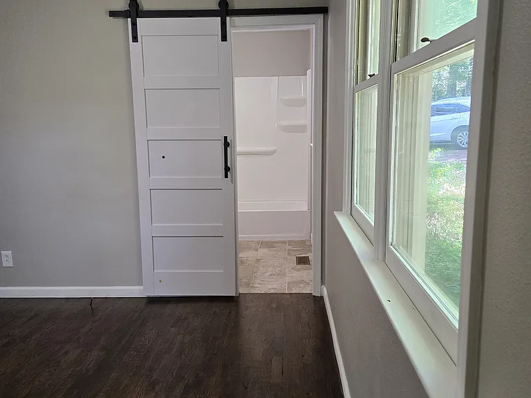 800 Sutton Mill Rd — Photo 8