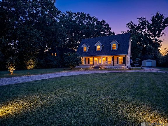 2nd image of 26260 Juban Rd