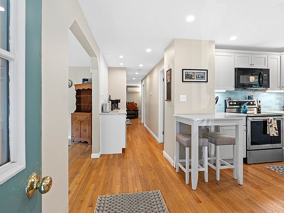 4th image of 29 Saint Cecilia St