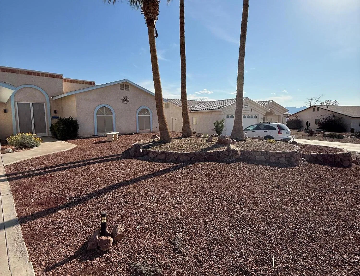 3 bed, 2.5 bath, 1887 sqft, $2,500 — Photo 3