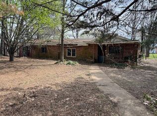 803 E Main St, Walnut Ridge, AR 72476