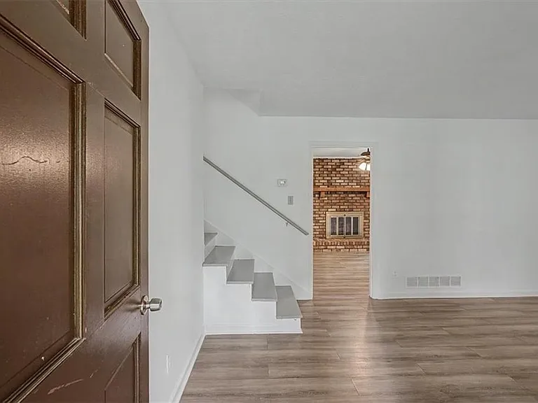 2985 Fredrick Dr — Photo 11