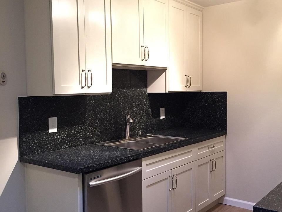 1st image of 40 Glen Eyrie Ave #K8ahjnsjt