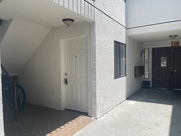 Doorfront
