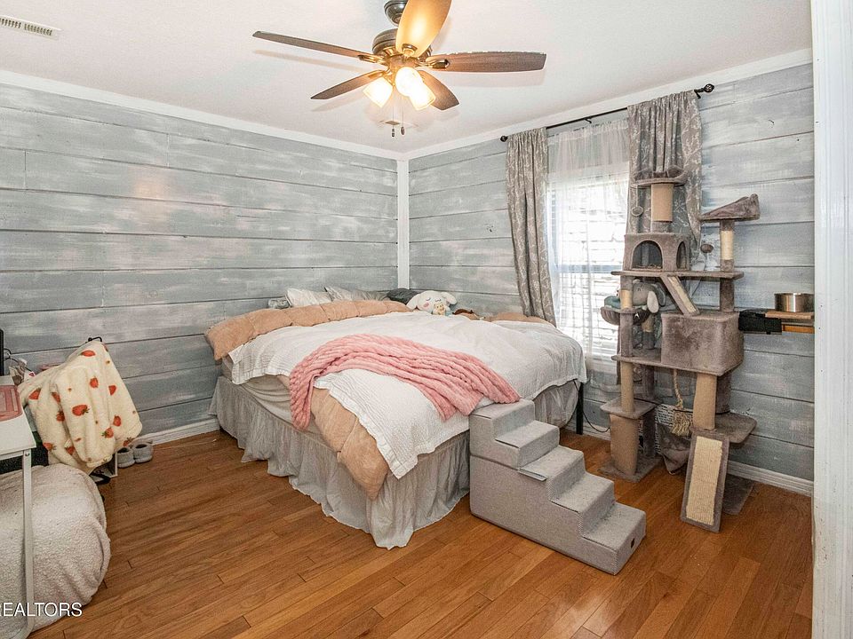 28th image of this home