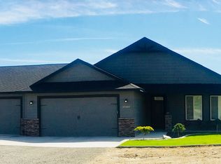 37504 E Ridgecrest Dr NE, Benton City, WA 99320