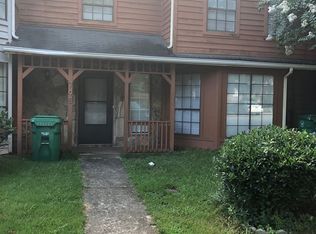 798 Heritage Oaks Dr, Stone Mountain, GA 30088