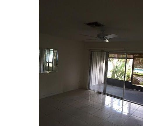 3rd image of 900 Henderson Creek Dr Unit 111