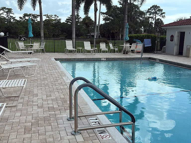 1086 Forest Lakes Dr #305 — Photo 26