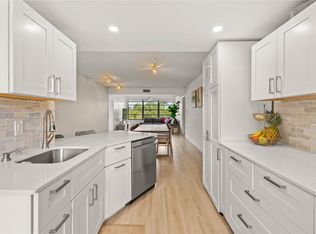 6109 Balboa Cir APT 301, Boca Raton, FL 33433