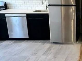 360 16th Ave #2A, Irvington, NJ 07111