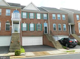 4705 Great Heron Cir, Fairfax, VA 22033