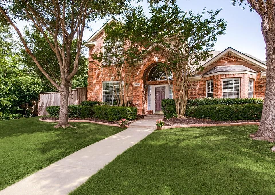 1st image of 7708 Glenoaks Dr