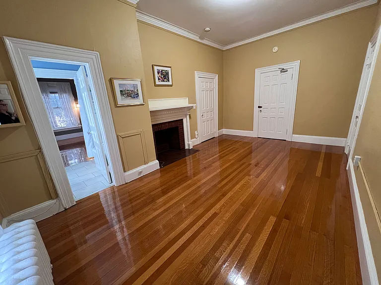 61 S Main St — Photo 3
