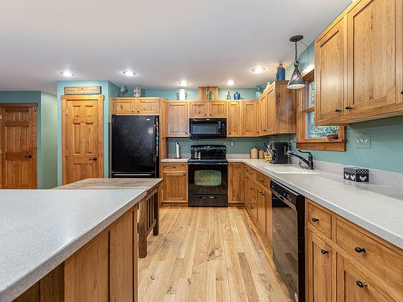 4th image of 4933 Township Road 164