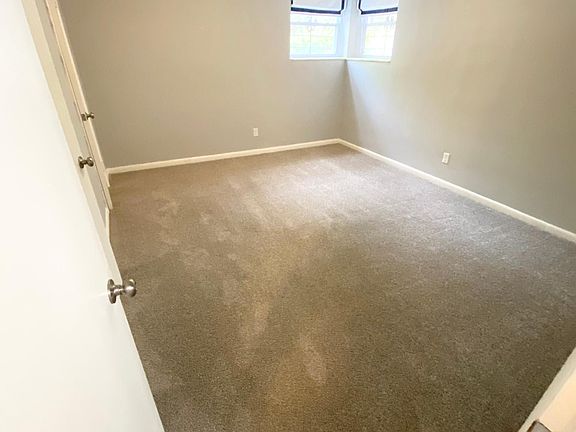 4th image of 3019 Park Ave #1