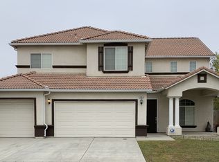 1203 Paradise Loop, Lemoore, CA 93245