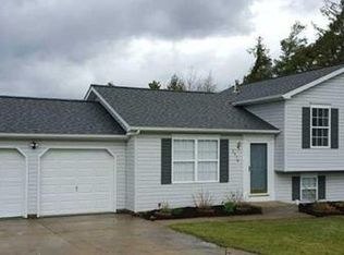 8650 Oliver Rd, Erie, PA 16509