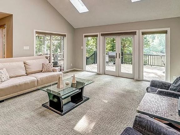 4th image of 3000 Newquay Ln