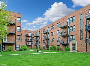 5230 N Campbell Ave APT 3B, Chicago, IL 60625