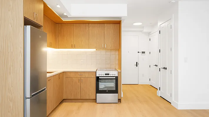 Rented by Nooklyn NYC LLC | media 27