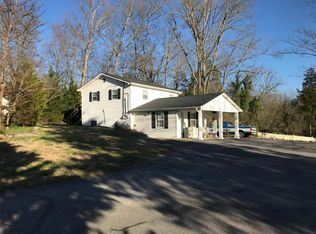 116 Redbud Dr #100, Clinton, TN 37716