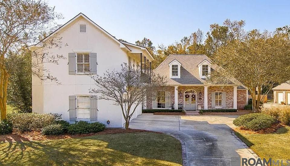 1st image of 3232 Plantation Ct
