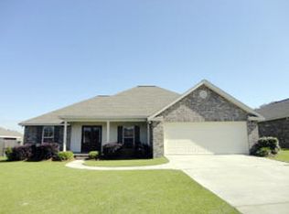 19 E Spruce St, Sumrall, MS 39482