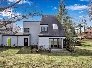 1108 Kingston Ct, Derby, NY 14047