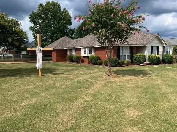 1915 Calumet Pkwy, Prattville, AL 36066