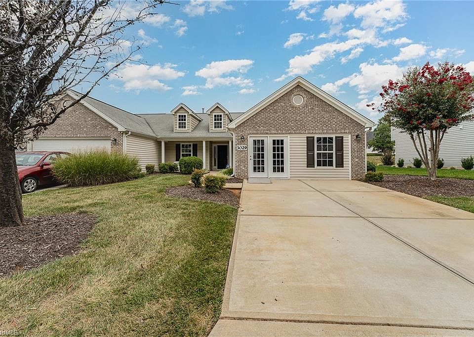 1st image of 3029 Desmond Woods Dr